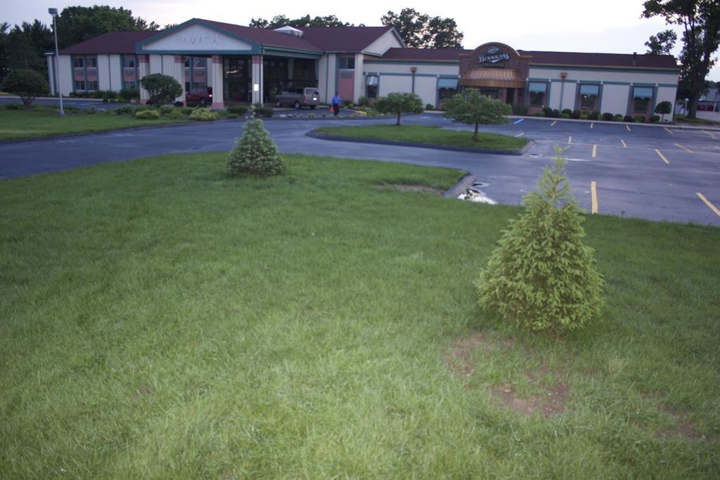 The Garden Inn Elkhart Kültér fotó